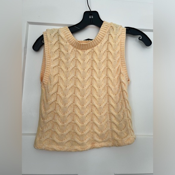 Zara Tops - Zara Yellow Sweater Tank Size Small